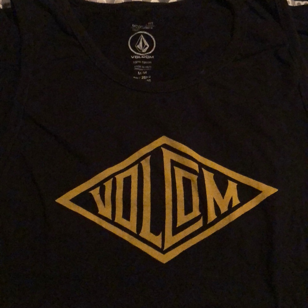 Volcom tank